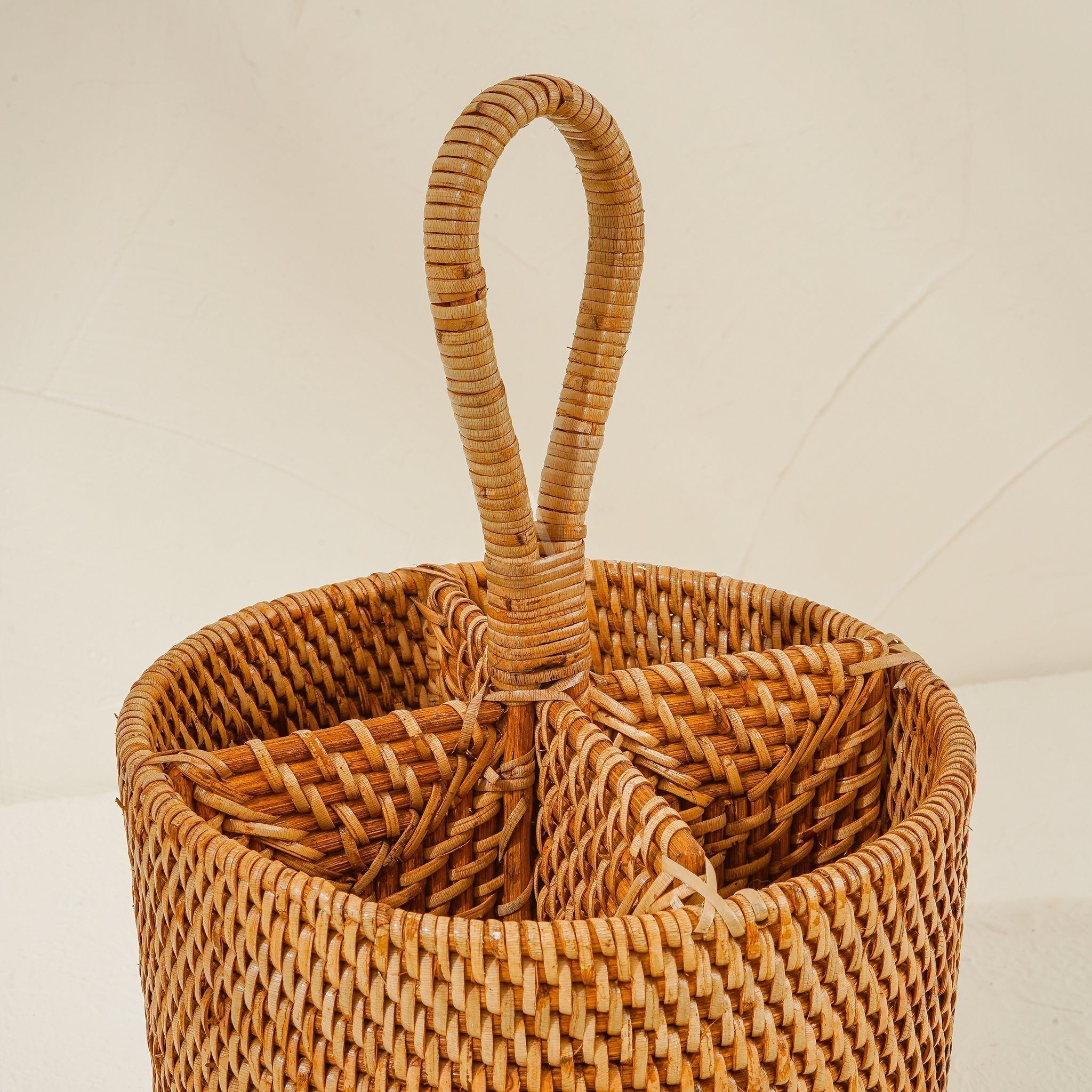 Spatula Storage - Honey Brown